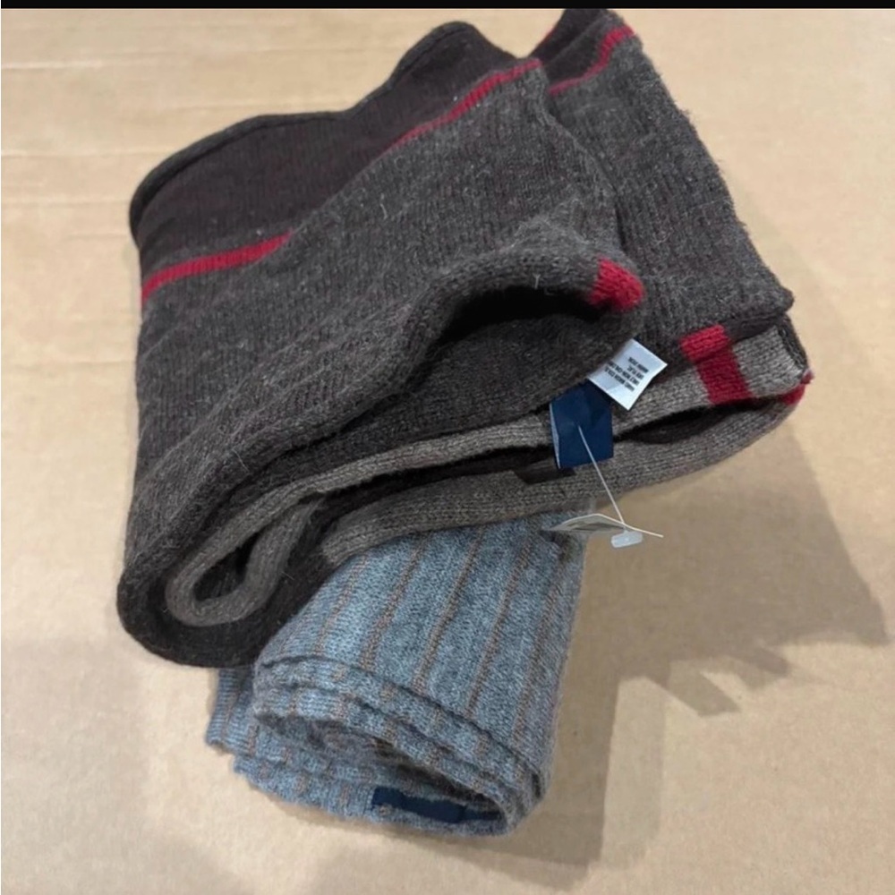 Men's Gap Brown and Gray scarves Brand New. Y2K